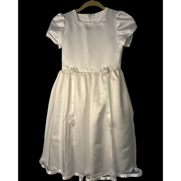 First Communion Dress Girls Size M White Taffeta Satin Trim Rosebuds Peal Detail - Picture 5 of 8